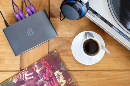 Description image for iFi Audio Zen Phono Accurate Moving Coil / Moving Magnet Phono Turntable Pre-Amp