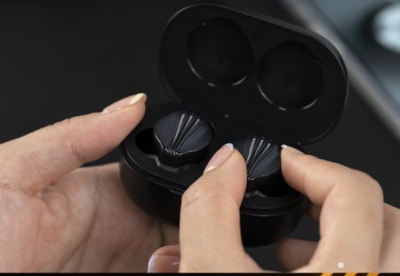 Description image for FiiO FW5 Fully Integrated HiFi True Wireless Earphone