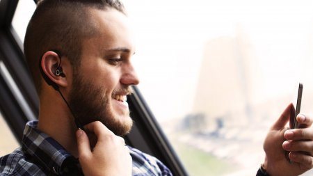 Description image for Klipsch R6 Neckband Bluetooth In-Ear Headphones