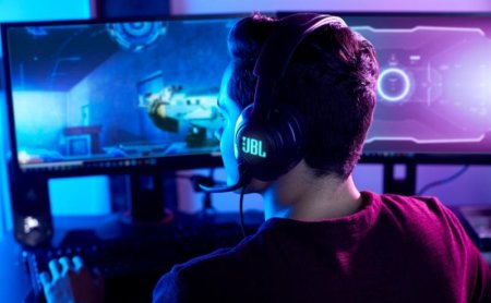 Description image for JBL QUANTUM 400 Over-ear Wired Gaming Headset w/ RGB Lighting BLACK