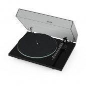 Pro-Ject T1 EVO Turntable (OM10) PIANO BLACK