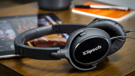 Description image for Klipsch Reference R6 Universal 3.5 mm Jack On-Ear Headphones (with Apple Mic) BLACK