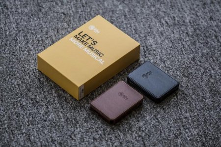 Description image for HiBy R3 Pro Leather Case BLACK