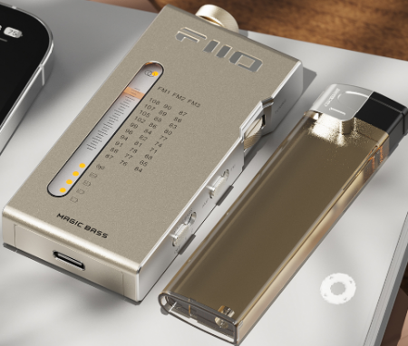 Description image for FiiO RR11 Portable Stereo Radio SILVER